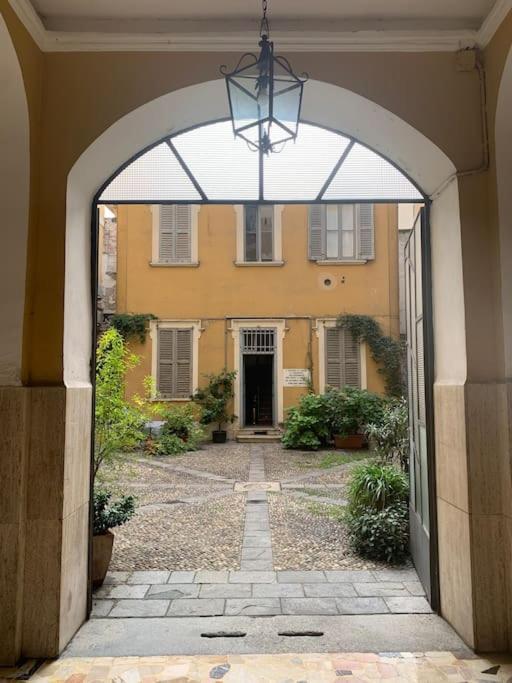 Appartamento Incantevole Nel Cuore Di Milano Ngoại thất bức ảnh
